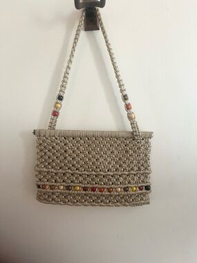 1970d Handcrafted Beige Macramé Shoulder Bag with Multicolor Beads